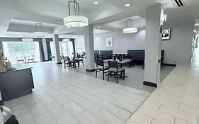 Holiday Inn Express & Suites Bonham By Ihg